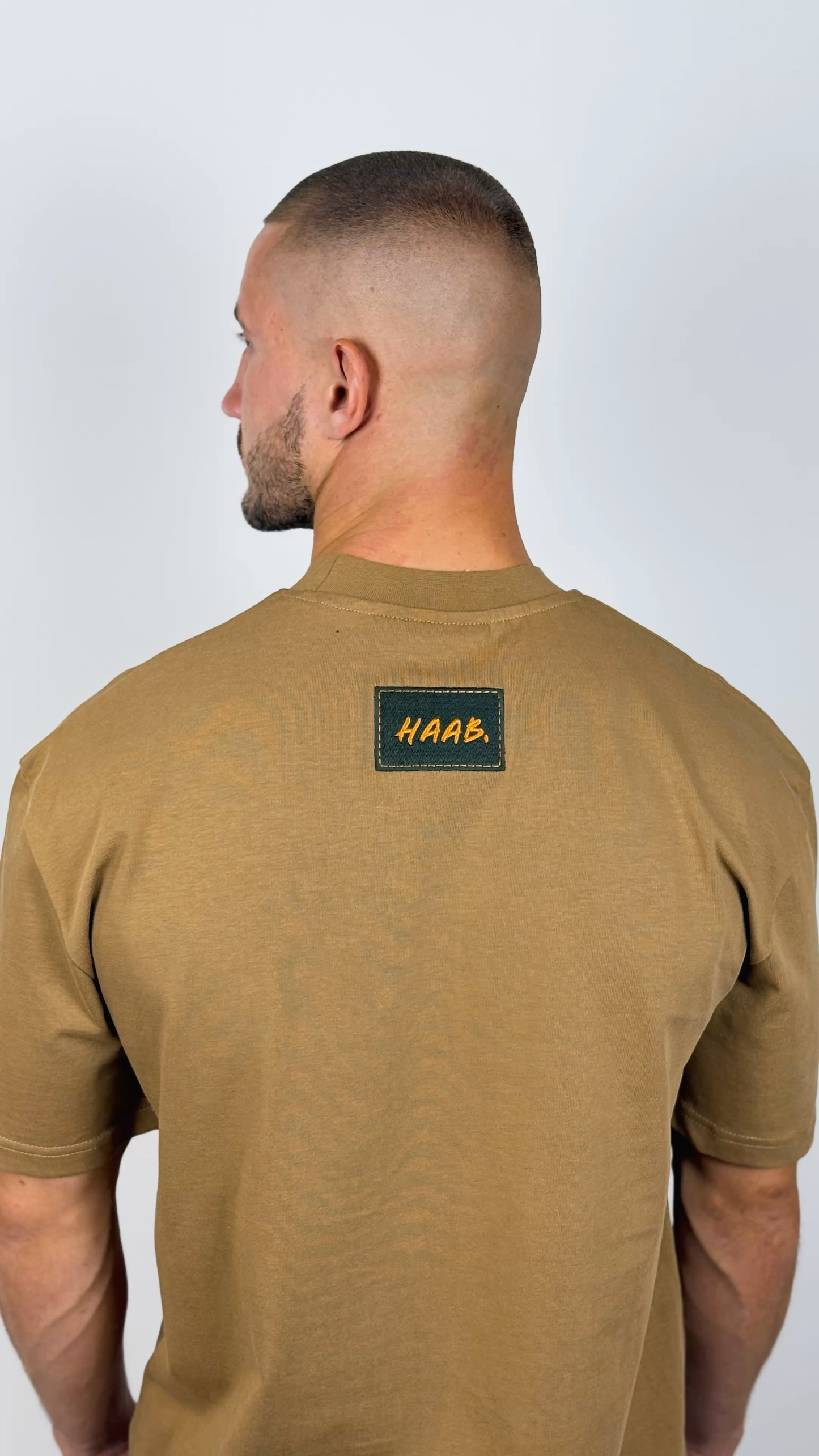 T-Shirt Braun
